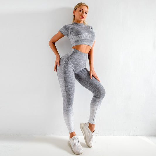 Ensemble sport pour femmes